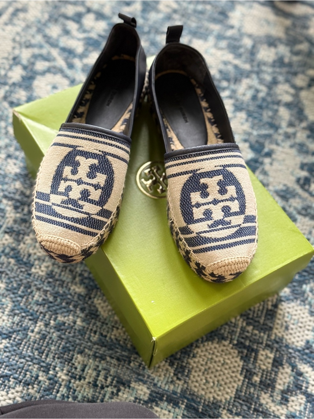 Tory Burch Beige and Navy Logo Espadrille Slip-Ons
